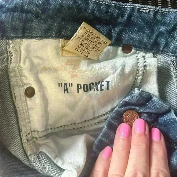 7 for all Mankind Bootcut Jean A-pocket style size 28. Denim. - Picture 9 of 16